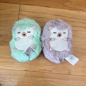 Two Slumberkins mini hedgehogs